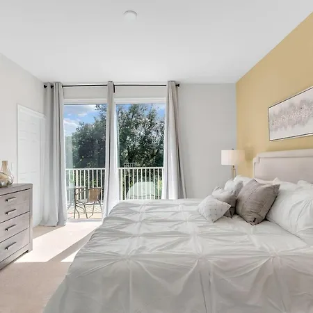 3 Bedrooms Pool Home With Clubhouse Amenities Retreat